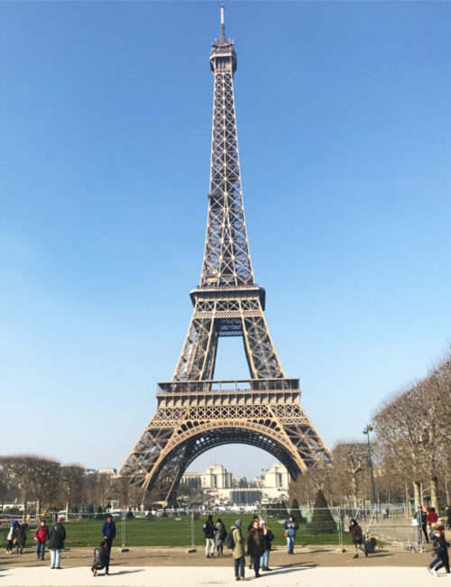 パリ観光の必見スポット：凱旋門とエッフェル塔— 歴史と魅力が詰まった2大シンボルの最新料金情報 | タビパリラックス