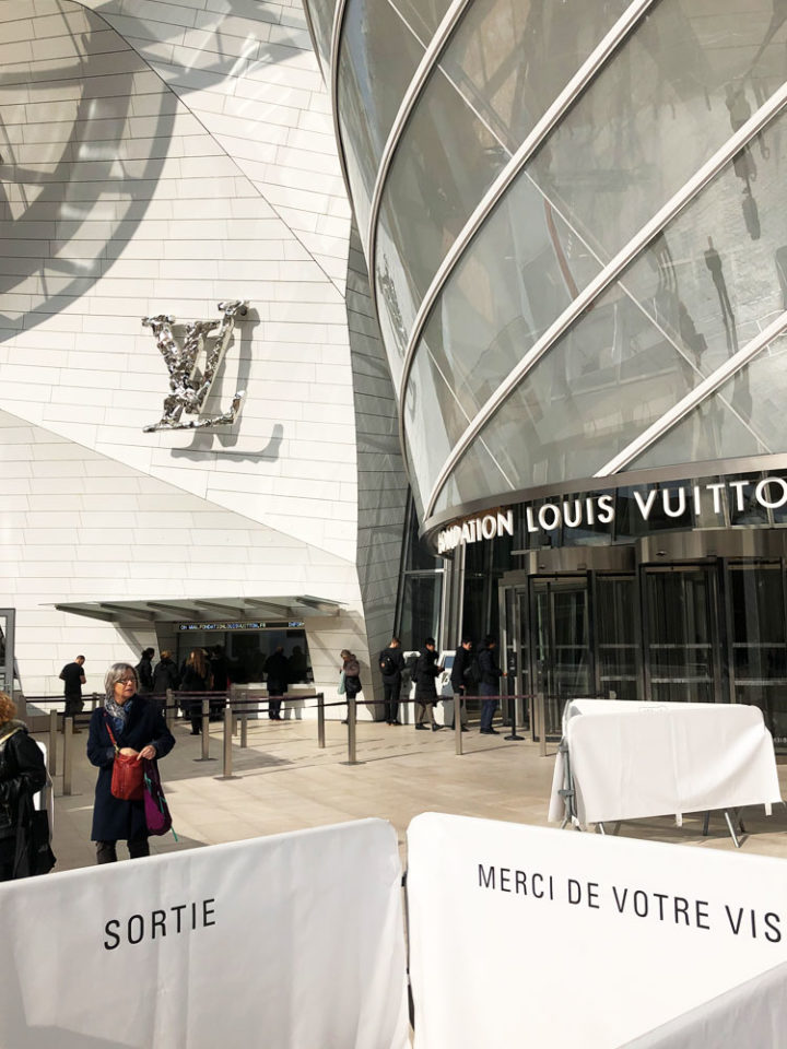 Fondation Louis Vuittonの内観