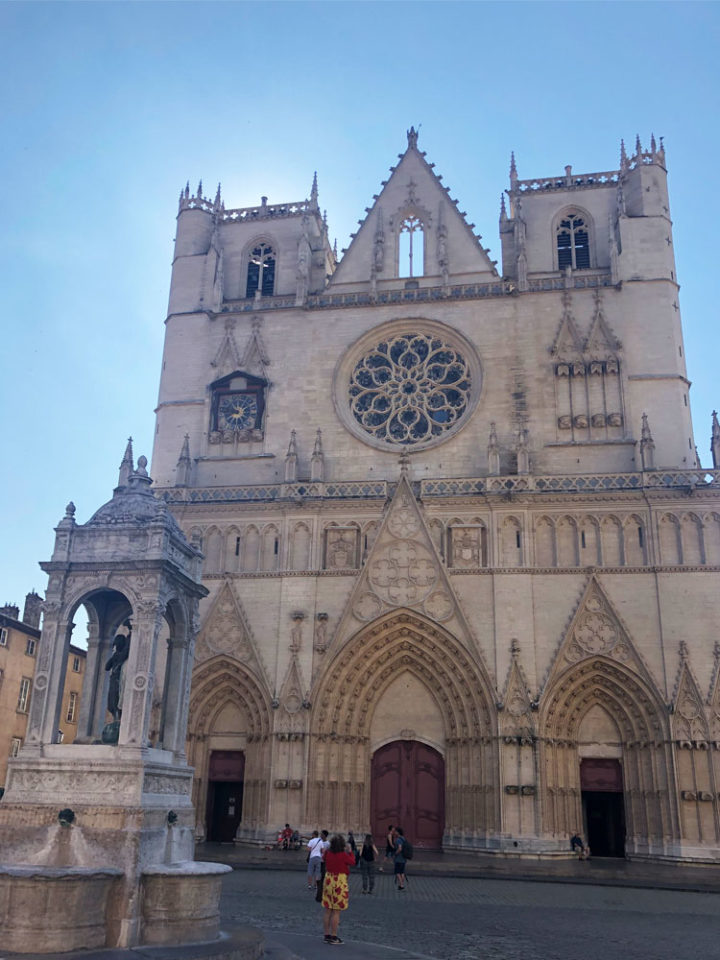 Exterior view of Cathédrale Saint-Jean-Baptiste