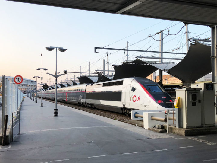 TGVs stopping at the platform