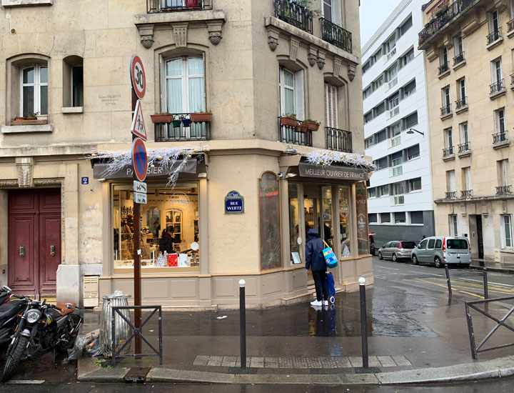 Exterior view of LAURENT DUCHÊNE PARIS