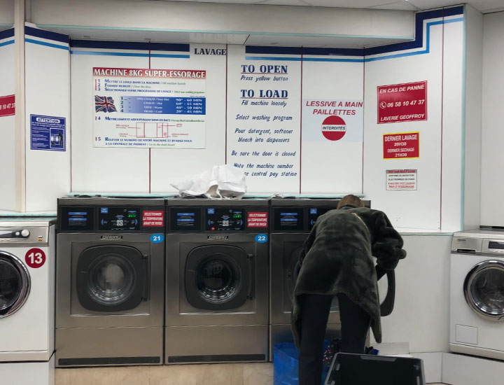 Paris How to use a laundromat in France tabiparislax