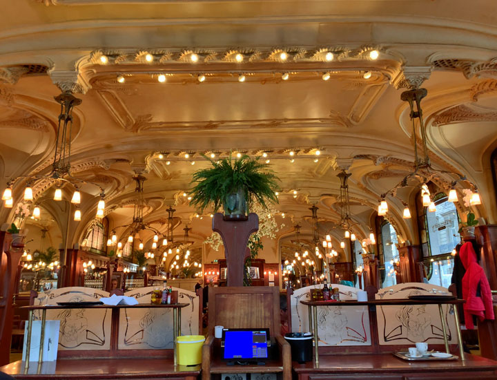 Panoramic view of Brasserie Excelsior Nancy.