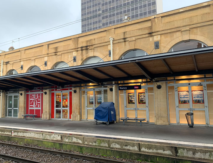 ナンシー駅のホームです。